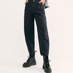 Laredo Pleated Pant